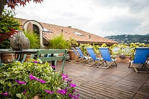 Bello Lake Como Suites