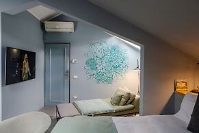 Bello Lake Como Suites