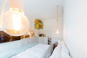 Bello Lake Como Suites