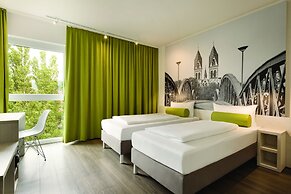 Super 8 by Wyndham Hamburg Mitte