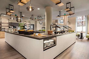 Super 8 by Wyndham Hamburg Mitte