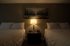 Northwood Plaza Hotel