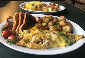 Northwood Plaza Hotel