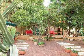 Biktapuz & Klemantina - Adults Only