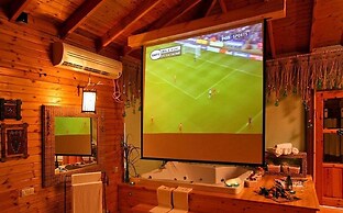 Biktapuz & Klemantina - Adults Only