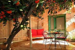 Biktapuz & Klemantina - Adults Only