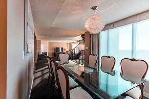 Red Deer Resort & Casino