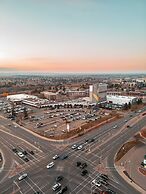 Red Deer Resort & Casino