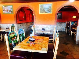 Milan Inn & Suites