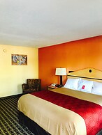Milan Inn & Suites