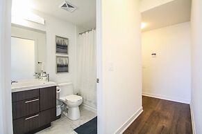 Sarkar Suites - Downtown Fashion Dist.