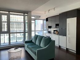 Sarkar Suites - Downtown Fashion Dist.