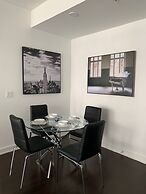 Sarkar Suites - Downtown Fashion Dist.