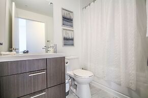 Sarkar Suites - Downtown Fashion Dist.