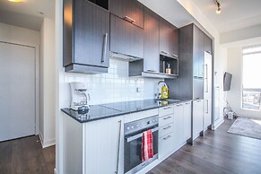 Sarkar Suites - Downtown Fashion Dist.