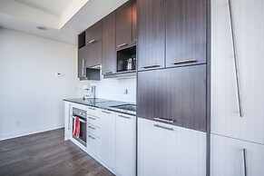 Sarkar Suites - Downtown Fashion Dist.