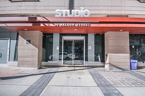 Sarkar Suites - Downtown Fashion Dist.