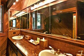 Yosemite Scenic Wonders - Fish Camp Area