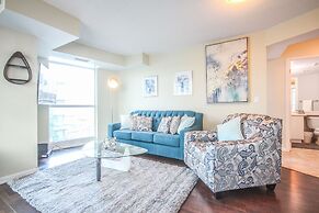 Sarkar Suites - Fort York Blvd