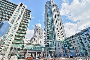 Sarkar Suites - Fort York Blvd