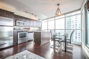Sarkar Suites - Fort York Blvd