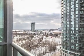 Sarkar Suites - Fort York Blvd