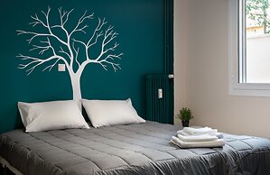 Autonomous House in the heart of Plaka