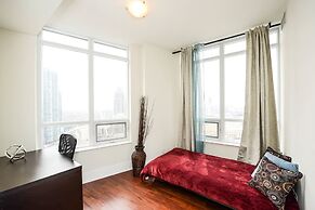 Sarkar Suites - 330 Burnhamthorpe Road