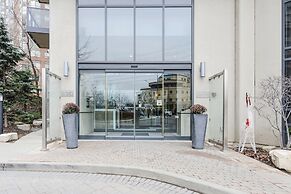 Sarkar Suites - 330 Burnhamthorpe Road