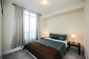 Sarkar Suites - 330 Burnhamthorpe Road