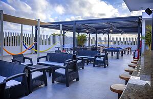 Nomads Party Hotel & Hostel