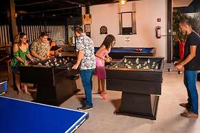 Nomads Party Hotel & Hostel