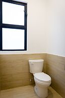 Nomads Party Hotel & Hostel