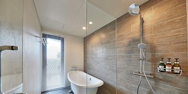 Yomitan Condhotel ND