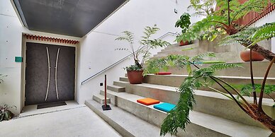 Yomitan Condhotel ND