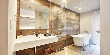 Yomitan Condhotel ND