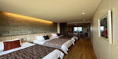 Yomitan Condhotel ND