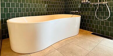 Yomitan Condhotel ND