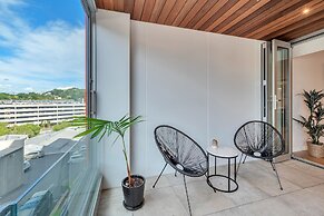 Spacious Mt Eden Apartment