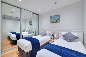 Spacious Mt Eden Apartment