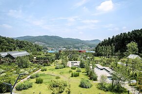 Eden Paradise Hotel