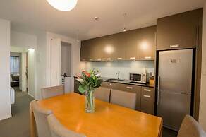 Panorama Terrace Apartments, Element Escapes