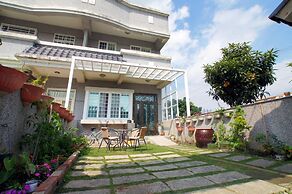 Vineyard Guest House