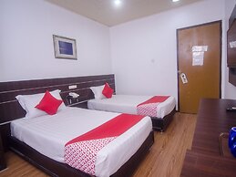 OYO 991 Mayfair Hotel