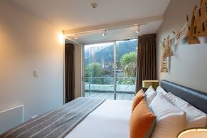 Kent Street Apartments Element Escapes