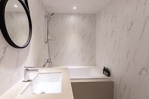 Browndot Hotel Centum