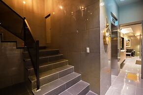 Browndot Hotel Centum