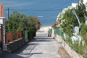 Luxury house with pool near the sea