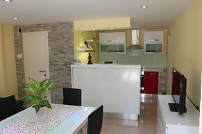 Luxury house with pool near the sea