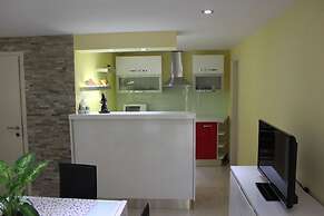 Luxury house with pool near the sea